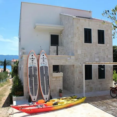 Vera -three Bedroom With Swimming Pool
