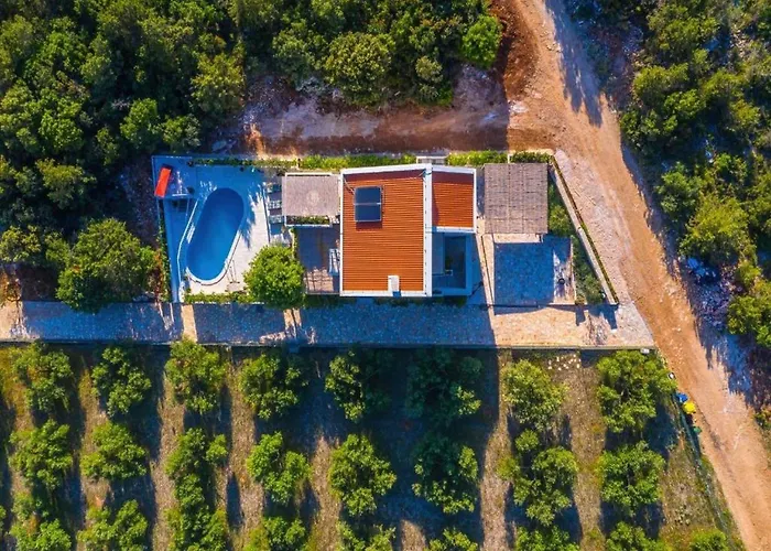 Vera -three Bedroom With Swimming Pool Villa
