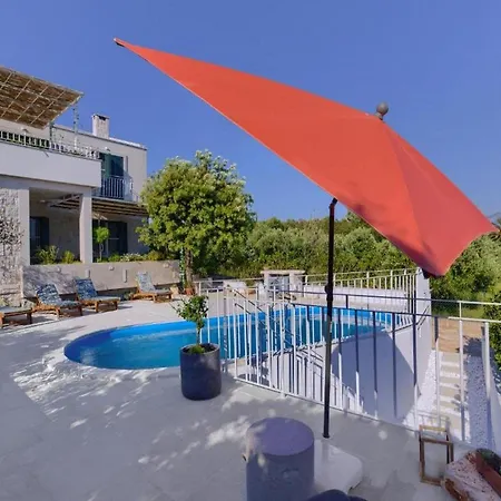 Vera -three Bedroom With Swimming Pool Villa