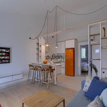 Vera -three Bedroom With Swimming Pool * Loviste