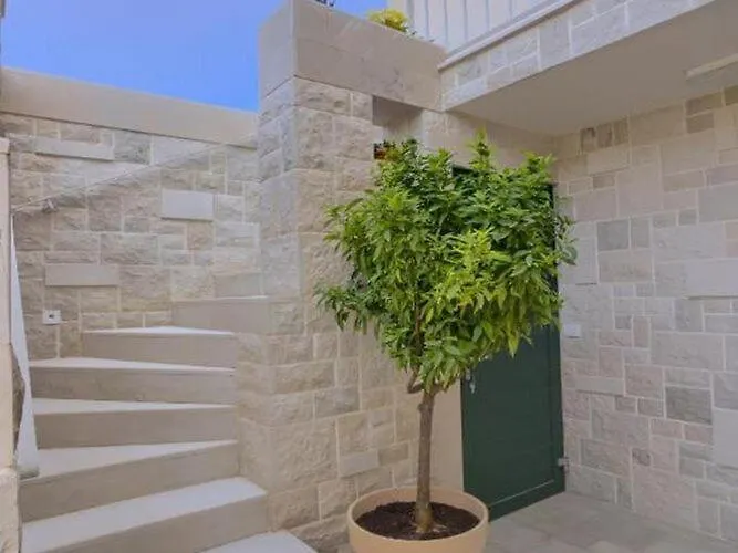 Vera -three Bedroom With Swimming Pool