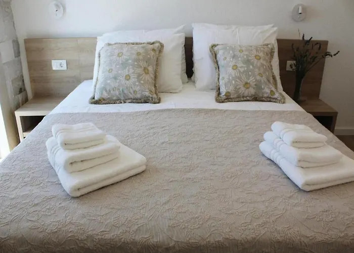 Vera -three Bedroom With Swimming Pool