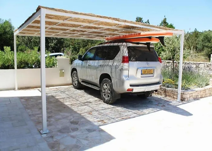 ヴィラ Vera -three Bedroom With Swimming Pool